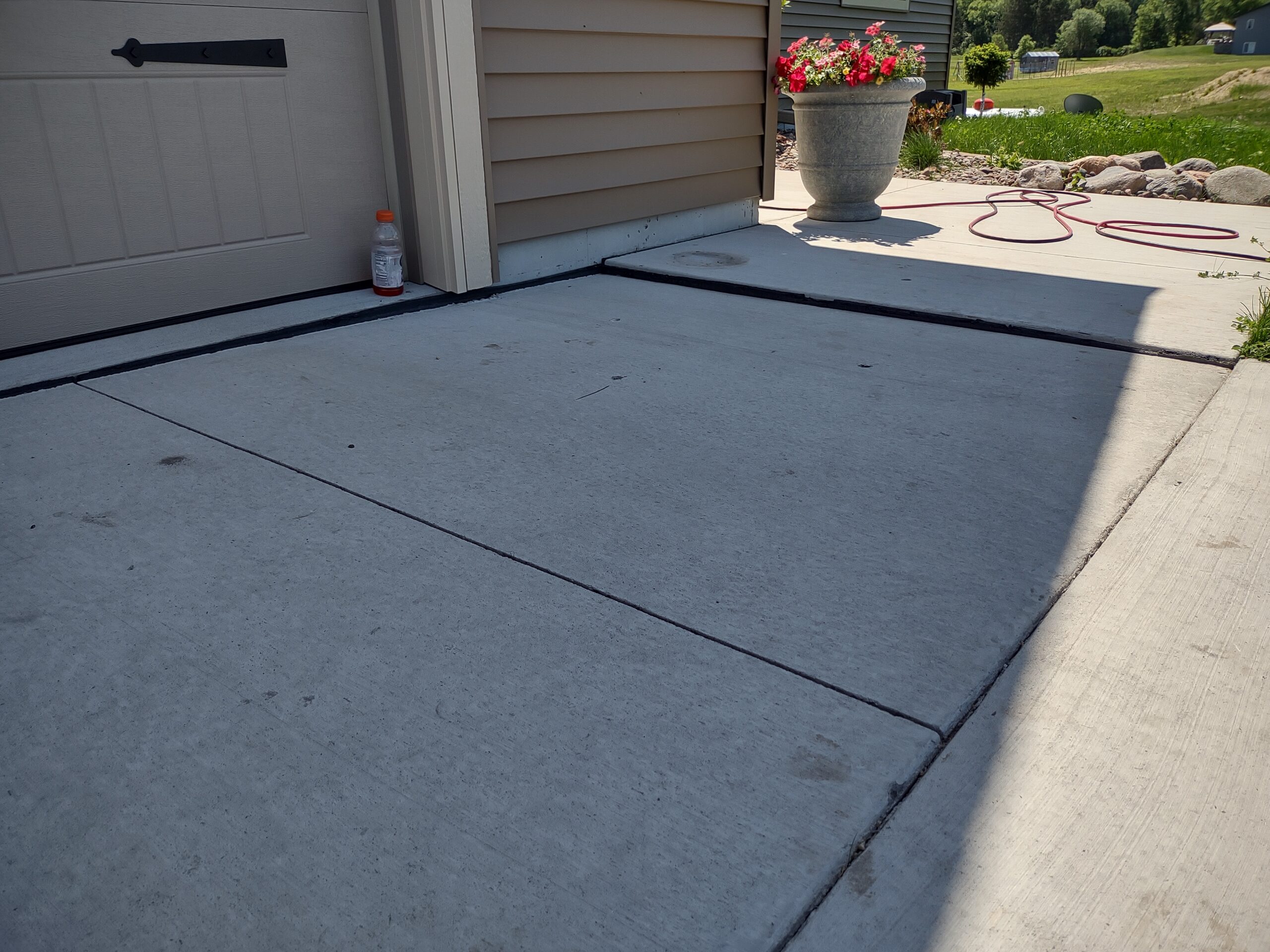 Concrete slab that Coulee Concrete Repair easily repaired
