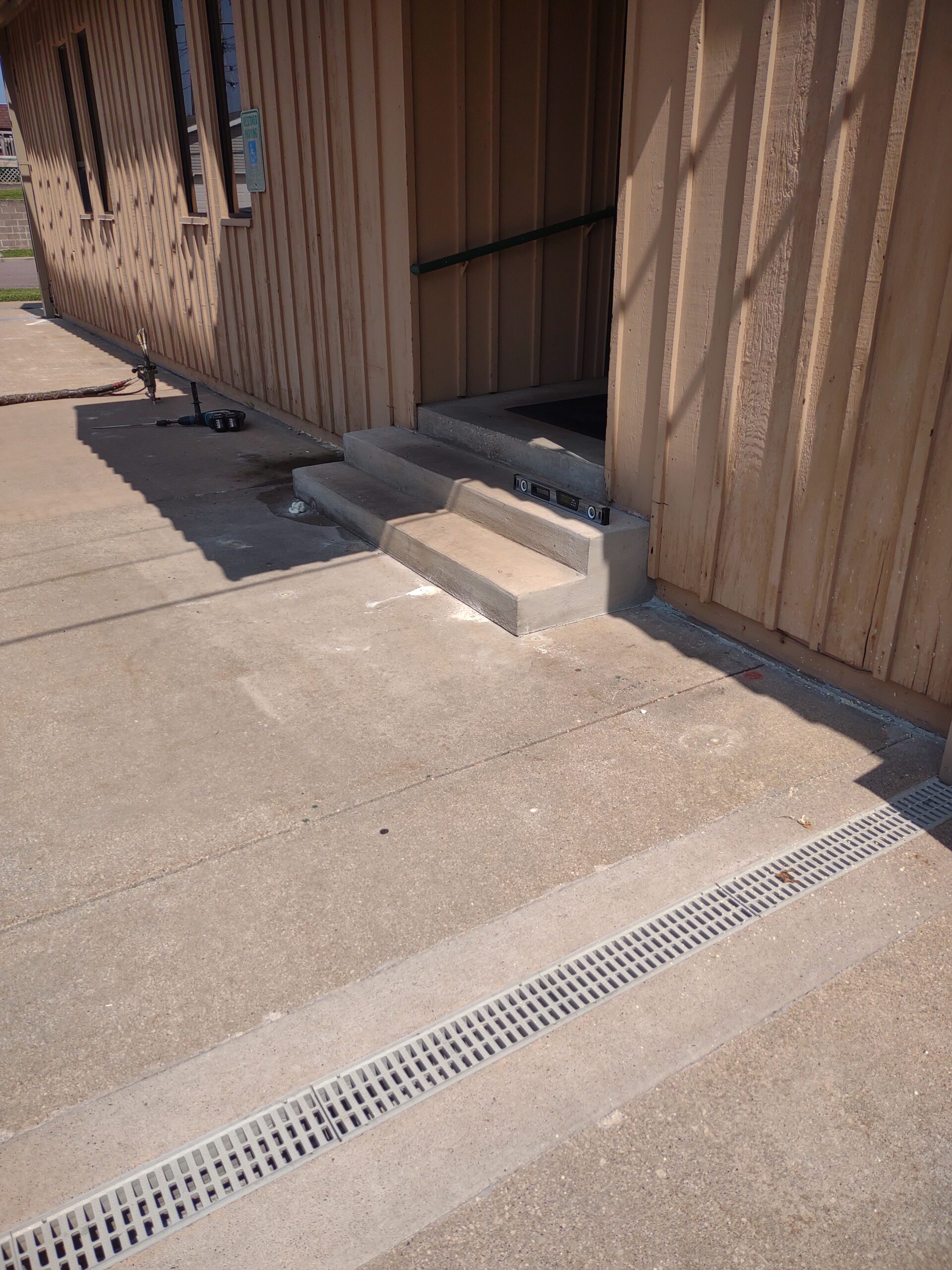 Concrete expansion joint sealed by Coulee Concrete Repair